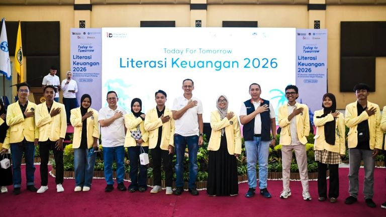 Jasaraharja Putera dan OJK Tingkatkan Literasi Keuangan Generasi Muda di Universitas Negeri Padang