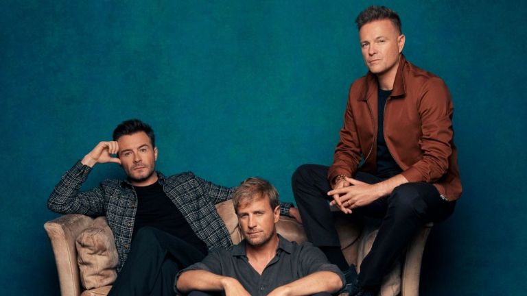 Westlife Rayakan 25 Tahun Karier Lewat Konser Spektakuler di Jakarta, Segini Harga Tiketnya!