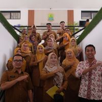 PERURI Wujudkan Kepedulian Pendidikan Lewat Bantuan Komputer ke 15 Sekolah Dasar di Karawang