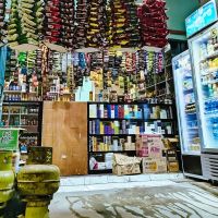 Kenapa Warung Madura Sangat Populer di Indonesia?