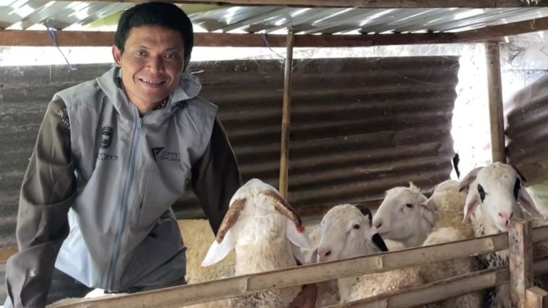 Program Janantara yang Digagas Dompet Dhuafa Dorong Perekonomian Peternak di Desa Tolokan
