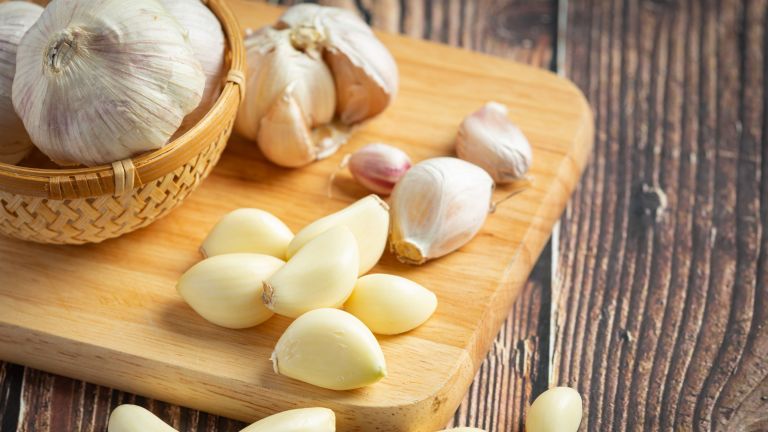 5 Penyakit yang Bisa Dikontrol dengan Konsumsi Bawang Putih