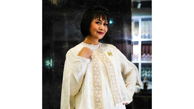 Berkenalan dengan Ayu Dyah Pasha, Intip Perjalanan Karier Sang Aktris Senior