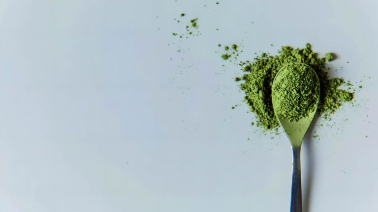 Benarkah Rutin Konsumsi Matcha Bikin Kulit Makin Glowing?