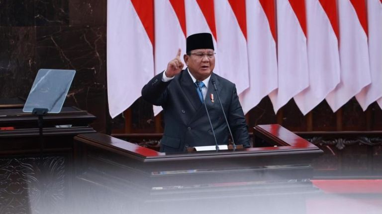 Perintah Tegas Presiden Prabowo: Jajaran Menteri Sapu Bersih Pungli dan Korupsi!