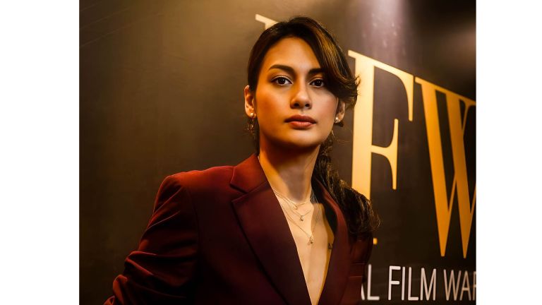 Berkenalan dengan Raihaanun, Ini Dia Jejak Karier Bintang Film Keluarga Suami Adalah Hama