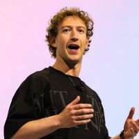 Pelajaran Hidup dari Kutipan Mark Zuckerberg tentang Kesuksesan dan Risiko