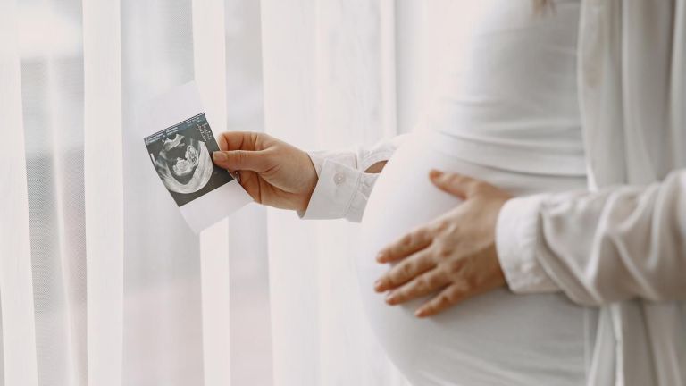 Bisakah Program Bayi Tabung Memilih Jenis Kelamin Anak? Ini Penjelasan Dokter