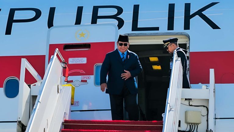 Perjalanan Dinas Prabowo Dikritik Sana-sini, Bakom: Ini Pertemuan Kepala Negara Bos Masa Iya Pakai Zoom?