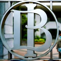 BI-Rate Mendadak Naik Jadi 5,50%, Ekonom: Bank Indonesia Butuh Upaya Ekstra untuk Stabilkan Rupiah