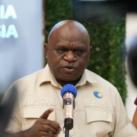 Natalius Pigai Soal Revisi UU Polri: Alokasikan Pejabat Utama dari Kalangan Sipil di Kepolisian