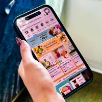 Tak Bisa Mencium Aroma, Begini Cara yang Tepat Pilih Parfum saat Belanja Online