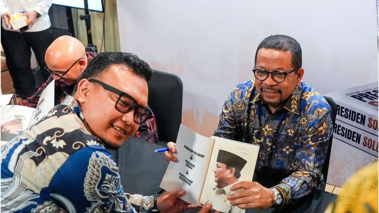 Qodari Luncurkan Buku Presiden Solusi