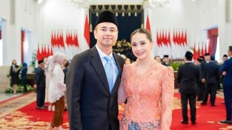 Raffi Ahmad dan Nagita Slavina Borong Saham VISI Rp178,74 M