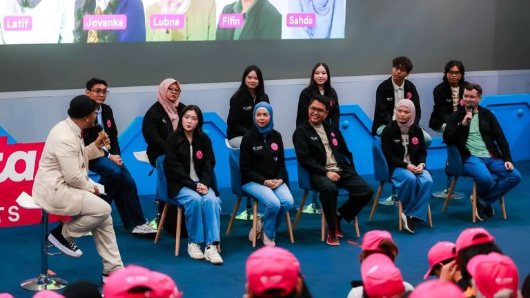 EF EFEKTA Tunjuk 10 Education Ambassadors untuk Perkuat Pengembangan Talenta Nasional