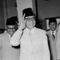 Biografi Mohammad Hatta: Wakil Presiden Pertama RI yang Gemar Membaca Buku dan Aktif Berorganisasi