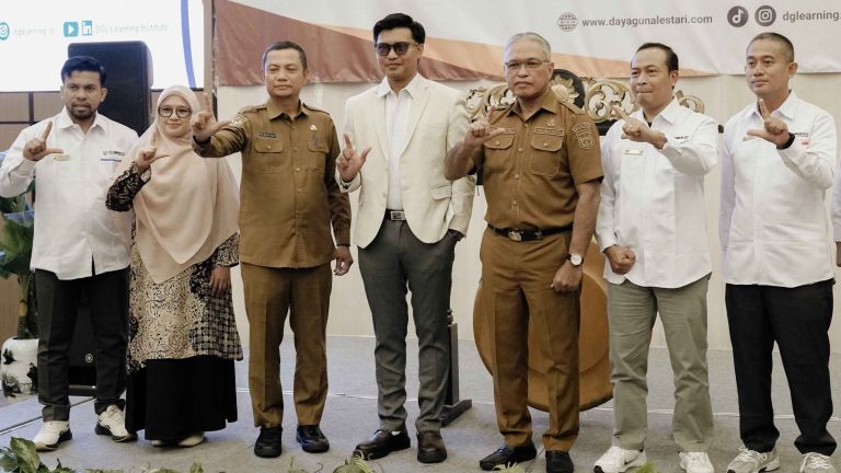DGL Learning Institute Bersama BPDP dan Ditjenbun Perkuat Kompetensi 119 Pekebun Morowali di Palu