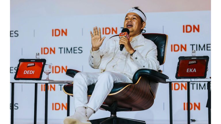 Dedi Mulyadi Blak-blakan Akui Orang Jawa Barat Punya Penyakit Konsumsi: Gaya Hidup Tinggi, Ingin Ikut Orang Lain tapi Kemampuan Terbatas