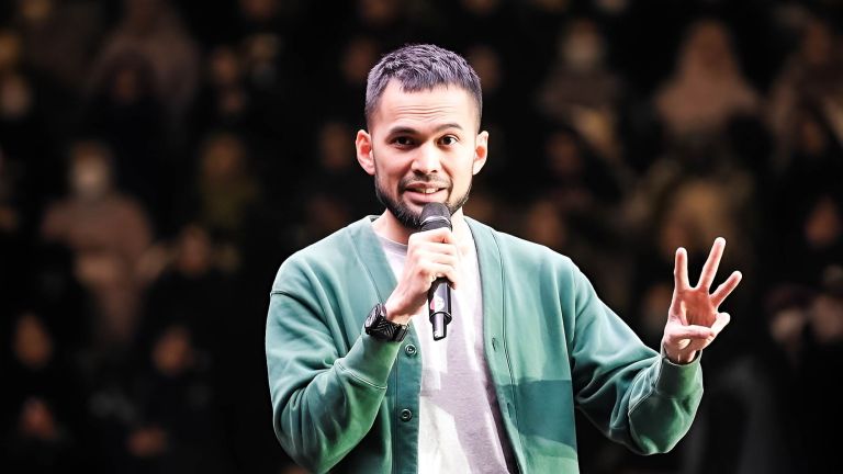 Teuku Wisnu Bicara Soal Memberikan Dukungan Terbaik untuk Anak Yatim