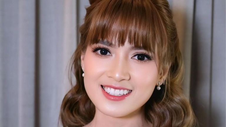 Dari Presenter hingga Main Film, Begini Perjalanan Karier Chika Jessica