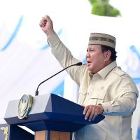 Tentang Prabowo, Kekayaan, dan Rupiah yang Terus Melemah