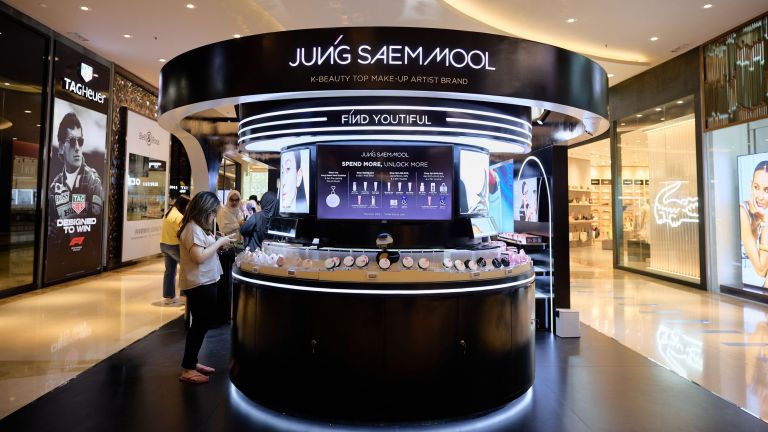 Satu Tahun di Indonesia, JUNGSAEMMOOL Beauty Rayakan Pertumbuhan Pesat Lewat Pop-Up Booth Perdana
