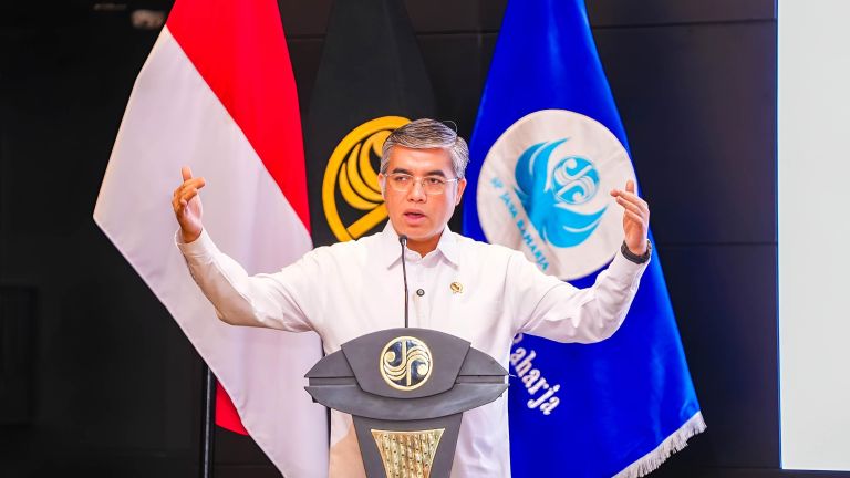 Menaker Yassierli Tekankan Pentingnya Kolaborasi antara Pekerja dan Perusahaan