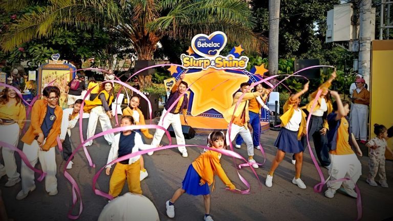 Bebelac Gelar Slurp & Shine di CFD Jakarta, Kenalkan Inovasi Susu Formula Cair Rasa Stroberi
