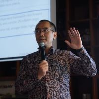 Investor Tetap Hadapi Berbagai Rintangan di Tengah Meredanya Risiko Global
