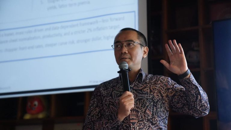Investor Tetap Hadapi Berbagai Rintangan di Tengah Meredanya Risiko Global