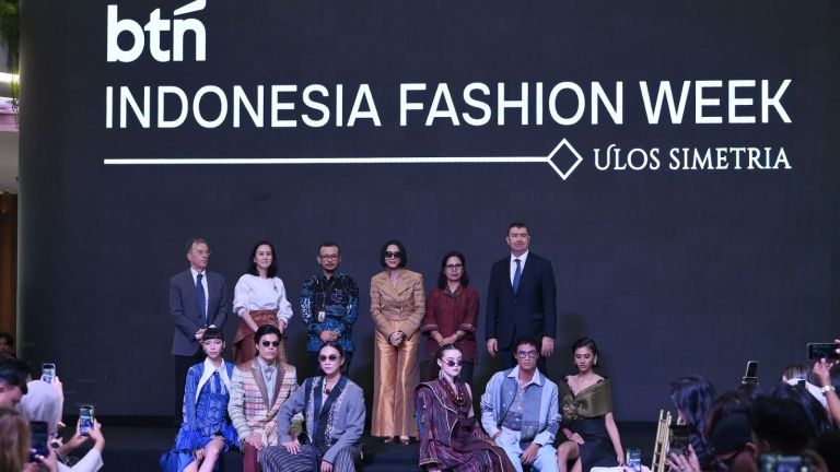 BTN Indonesia Fashion Week 2026 Resmi Diluncurkan, 'Ulos Simetria' Angkat Kekayaan Budaya Sumatera Utara