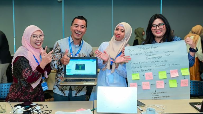 Microsoft AI Classroom Toolkit Perkuat Literasi AI di Sekolah dan Kesiapan Guru Menghadapi Era Digital