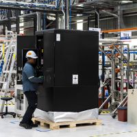Vertiv Resmikan Fasilitas Manufaktur di Johor untuk Akselerasi Pertumbuhan AI dan Infrastruktur Digital di Asia