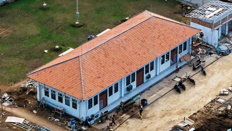 SIG Pasok Material Konstruksi Ramah Lingkungan untuk Program Sekolah Rakyat di Empat Provinsi