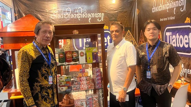 Teh 2 Tang, Warisan Tradisi Keluarga yang Dirawat Selama 84 Tahun