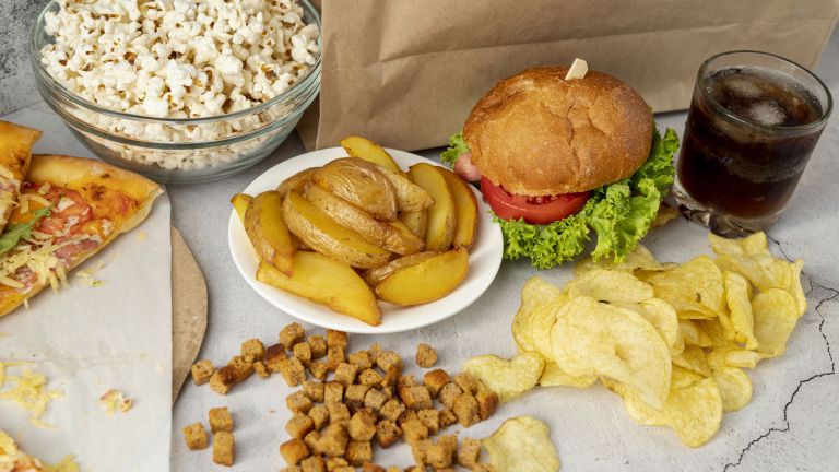 5 Jenis Makanan yang Wajib Dibatasi demi Jaga Gula Darah Tetap Stabil