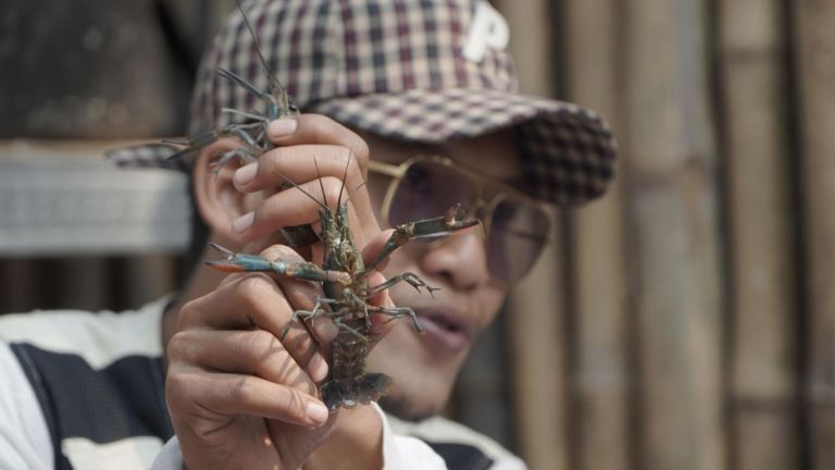 LPM Dompet Dhuafa Gelar Pelatihan Budidaya Lobster Air Tawar Bagi Puluhan Pemuda Karawang