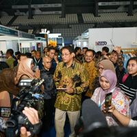 Menkeu Purbaya Dorong Kerja Sama Ekonomi Syariah untuk Kembangkan Industri Halal Indonesia di Ranah Global