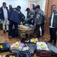 Uang Tunai Puluhan Miliar hingga Emas Batangan 74 KG,Ini Deretan Barbuk Fantastis Hasil Penggeledahan Kortas Tipidkor