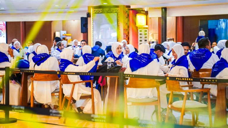 ParagonCorp Berangkatkan 135 Karyawannya Umrah