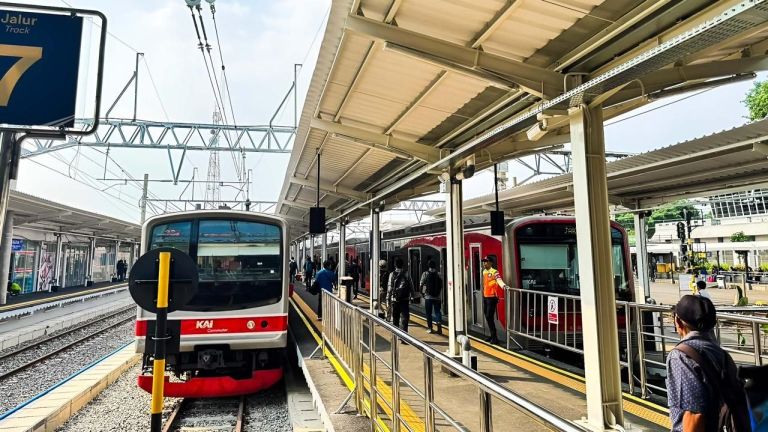 Peron 6-8 Stasiun Bogor Resmi Beroperasi, Kini Mampu Layani KRL dengan 12 Gerbong