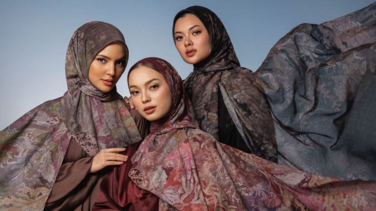 Buttonscarves Rilis 'Under The Sea Series' dengan 4 Warna Eksklusif!