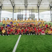 McDonald’s Indonesia Buka Football Clinic, 200 Anak Dilatih Langsung Indra Sjafri