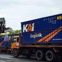 KAI Logistik Kelola 8,7 Juta Ton Angkutan Barang Sepanjang Semester I 2026