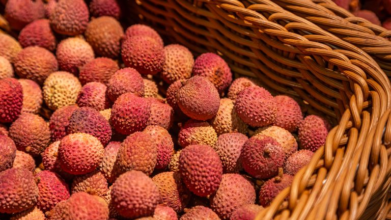 Bantu Jaga Kesehatan Jantung! Intip Kandungan dan Manfaat Sehat di Balik Manisnya Buah Leci