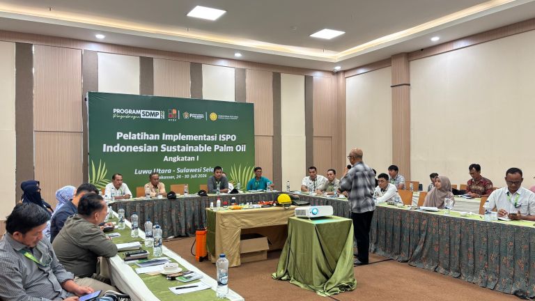 33 Pekebun Sawit Luwu Utara Ikuti Pelatihan ISPO, Targetkan Tata Kelola yang Lebih Baik