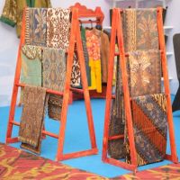 Memanfaatkan Limbah Kelapa Sawit Jadi Produk UMKM