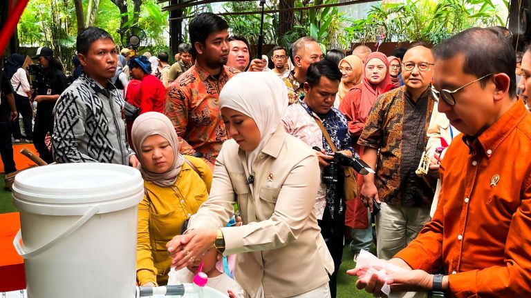 Komdigi dan Kemendikbud Dorong Anak Kembali ke Permainan Tradisional