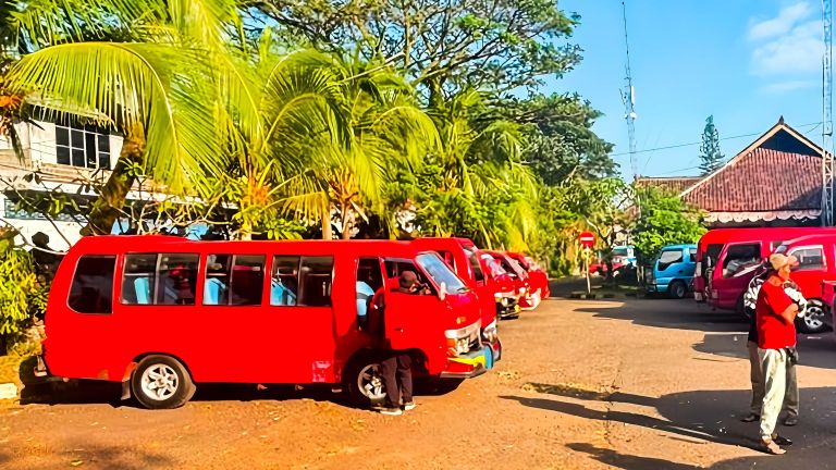 Ratusan Angkutan Trans Siswa di Bali Dilengkapi Teknologi GPS 