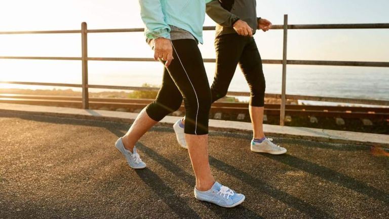 Bukan Sekadar Jalan Santai, Ini Tips dan Trik Jalan Kaki agar Berat Badan Lebih Cepat Turun